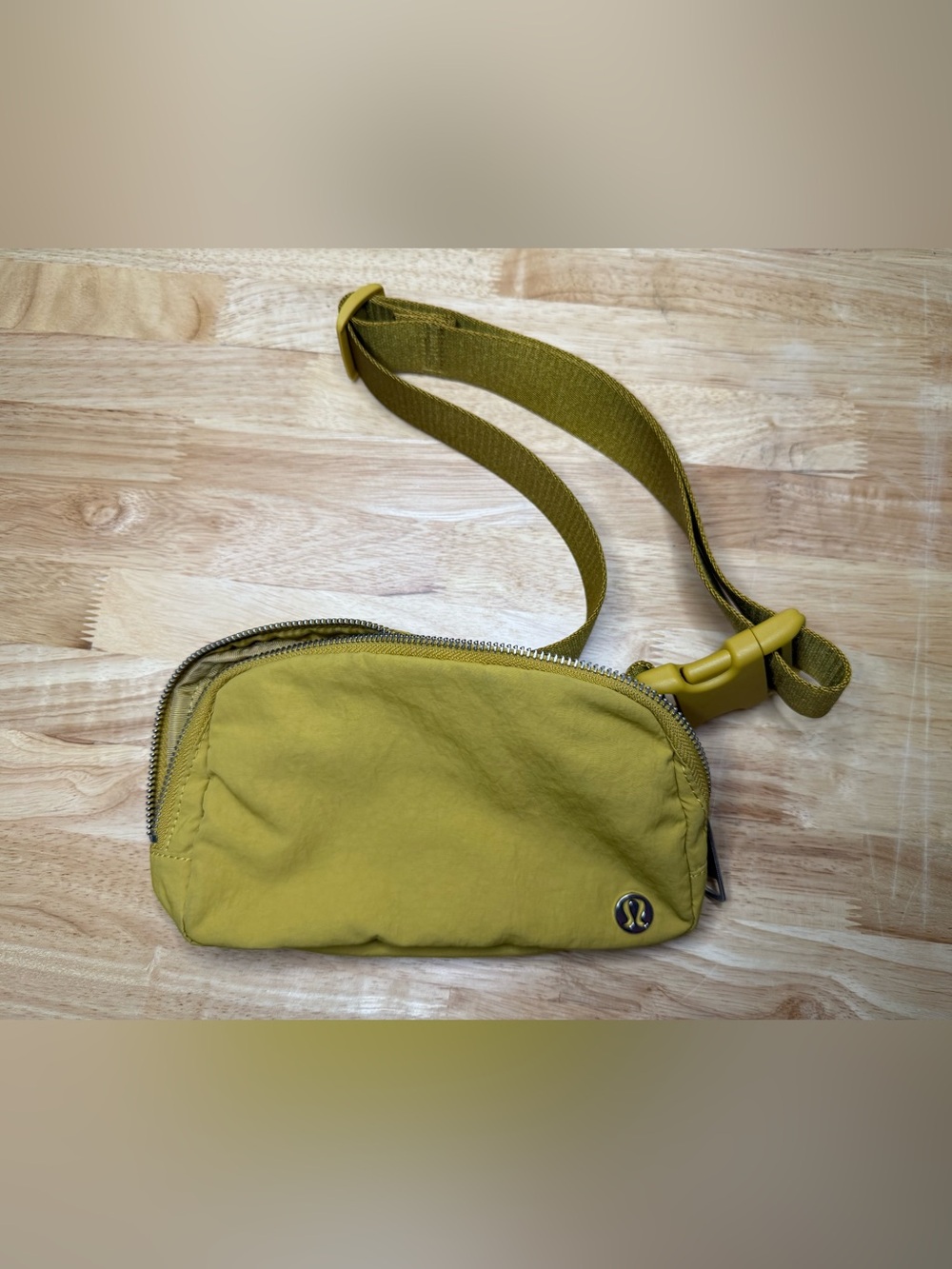 Lululemon Yellow Everywhere Belt Bag (1L)